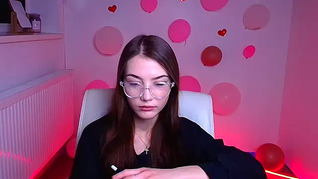 Sandy GG online show from 03.10.25