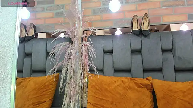 JESSYCORTES online show from 02.02.26