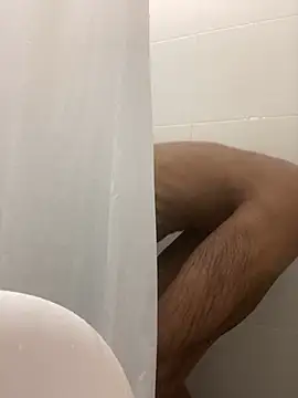 Lucascacaca online show from 12.08.24