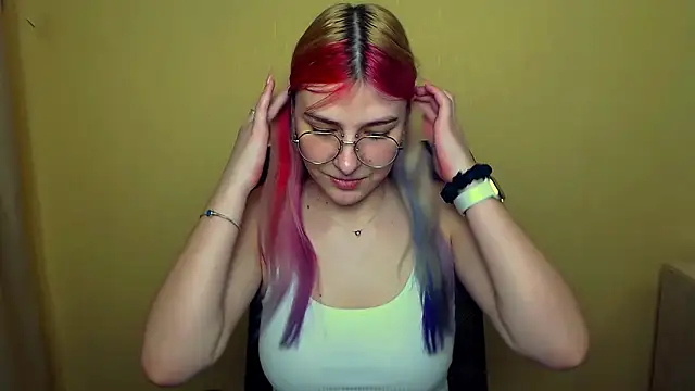 Luna Lush  online show from 03.13.25