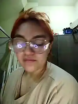 SophiaWeestt99 online show from 02.04.25