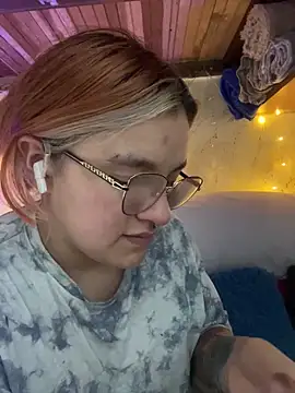 SophiaWeestt99 online show from 11.30.25