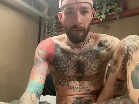 Tuhands online show from 03.05.25