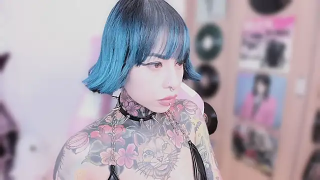 NikkiRamone online show from 02.09.26