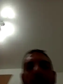 Snapshot of Porzz-6 chatting on 10.29.25 Porzz-6 online show from 10.29.25