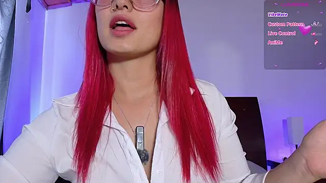 luccycollins  online show from 10.17.25