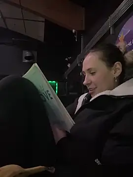 Snapshot of M1ssyk1ssy chatting on 02.05.25 M1ssyk1ssy online show from 02.05.25