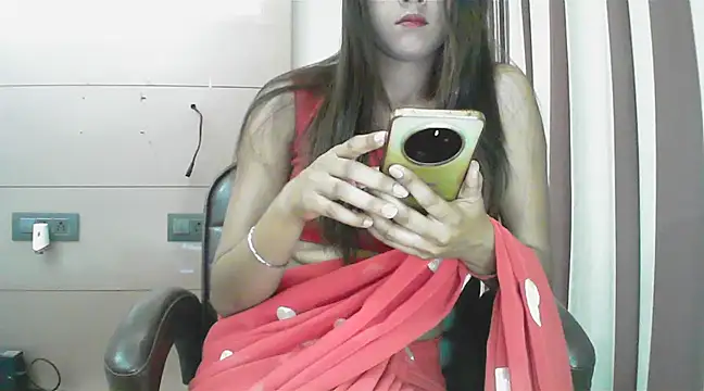 collage hoty online show from 03.02.25