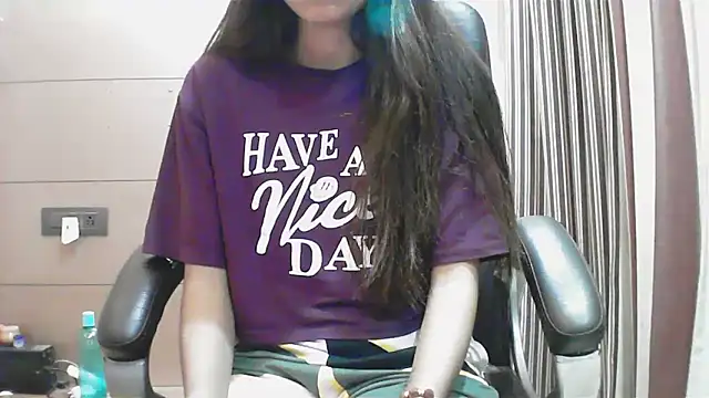 collage hoty online show from 10.12.25