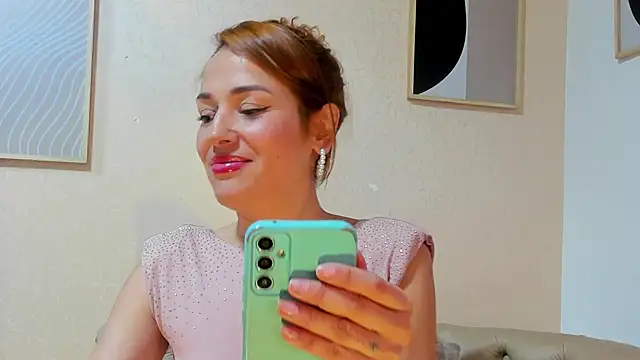 camilawm19 online show from 03.15.25