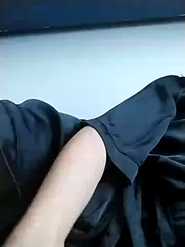 Snapshot of ladyrrr chatting on 10.20.25 ladyrrr online show from 10.20.25