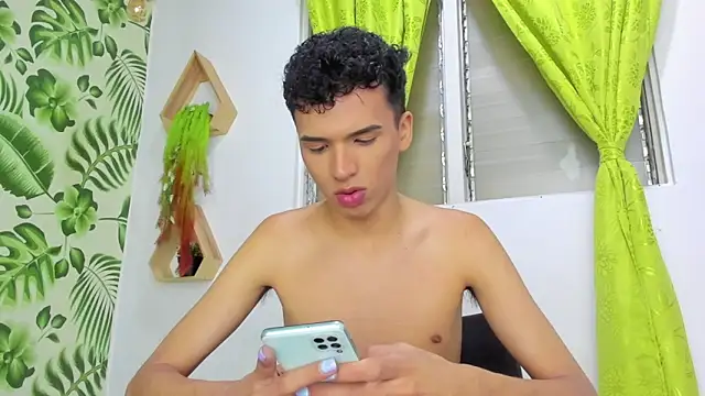 SEANTROYY online show from 02.06.25