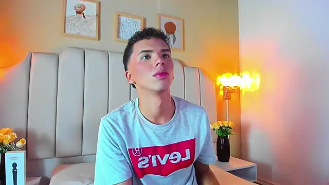 SEANTROYY online show from 10.24.25