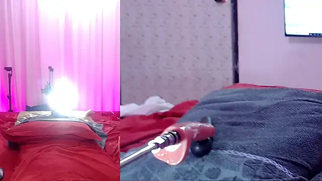 Snapshot of Victoria_Luxe chatting on 02.28.25 Victoria Luxe online show from 02.28.25