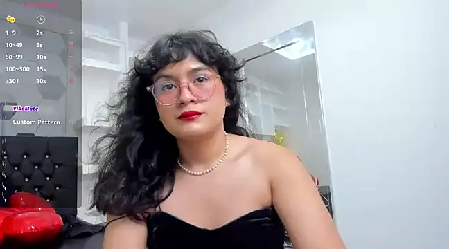 Snapshot of Elith_Berry69 chatting on 03.14.25 Elith Berry69 online show from 03.14.25