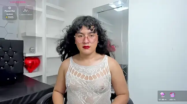 Snapshot of Elith_Berry69 chatting on 03.23.25 Elith Berry69 online show from 03.23.25