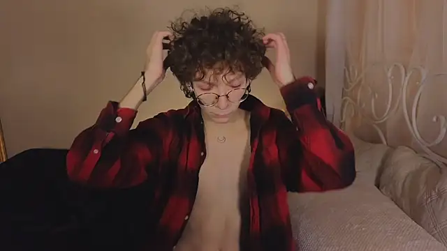 Snapshot of TommieH chatting on 03.01.25 TommieH online show from 03.01.25