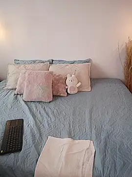 SofiaaCortes online show from 11.22.25