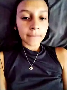 Snapshot of emma_ambar chatting on 01.10.25 emma ambar online show from 01.10.25