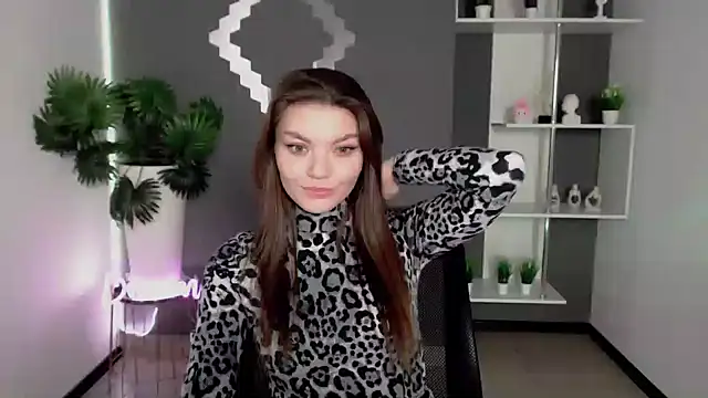 EmilyEight online show from 12.14.24