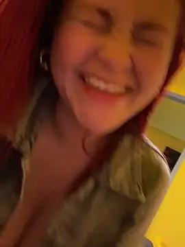 Snapshot of lia_moon77 chatting on 01.14.25 lia moon77 online show from 01.14.25