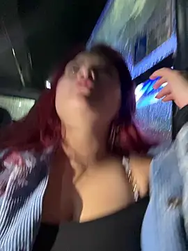 Snapshot of lia_moon77 chatting on 02.13.25 lia moon77 online show from 02.13.25