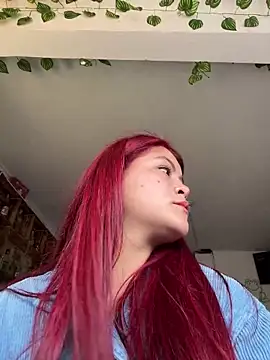 Snapshot of lia_moon77 chatting on 02.28.25 lia moon77 online show from 02.28.25