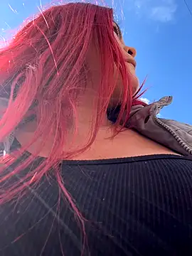 Snapshot of lia_moon77 chatting on 10.14.25 lia moon77 online show from 10.14.25