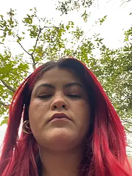 Snapshot of lia_moon77 chatting on 10.16.25 lia moon77 online show from 10.16.25