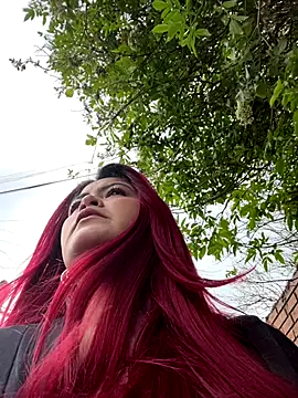 Snapshot of lia_moon77 chatting on 10.20.25 lia moon77 online show from 10.20.25