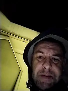 Andrzej-M online show from 11.12.25