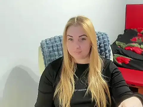 SkarletXDream online show from 02.12.25
