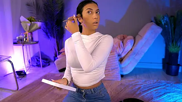 BetsyGonzale online show from 09.26.25