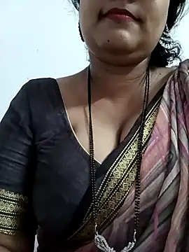 Snapshot of Nyra-23 chatting on 09.20.25 Nyra-23 online show from 09.20.25