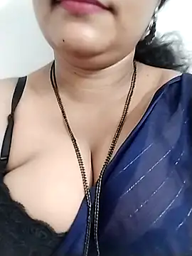 Snapshot of Nyra-23 chatting on 09.26.25 Nyra-23 online show from 09.26.25