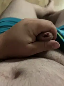 Snapshot of lescoquin2215 chatting on 09.17.25 lescoquin2215 online show from 09.17.25