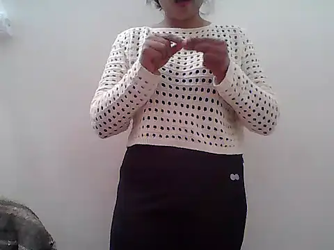 Snapshot of Vidhi_Singh9 chatting on 12.27.24 Vidhi Singh9 online show from 12.27.24