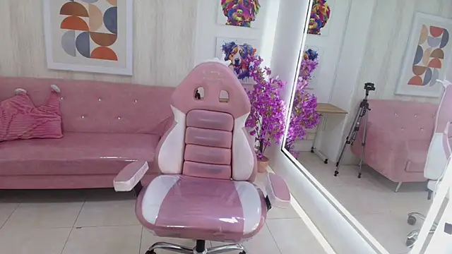 Gabby evanns online show from 06.08.26