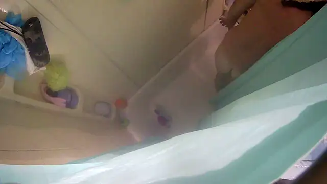 froggymclovin222 online show from 04.16.26