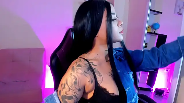lana 0 online show from 12.12.24