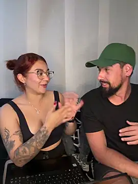 Snapshot of camianddanna chatting on 12.25.24 camianddanna online show from 12.25.24