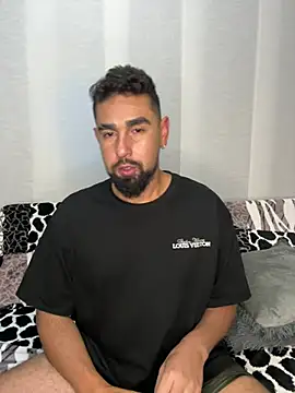 Snapshot of camianddanna chatting on 01.25.25 camianddanna online show from 01.25.25