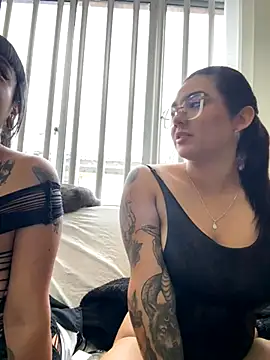 camianddanna online show from 12.02.25