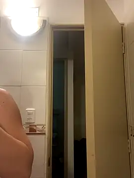 WhiteWomen online show from 11.17.25