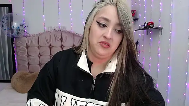 sapphire lilac online show from 12.24.24