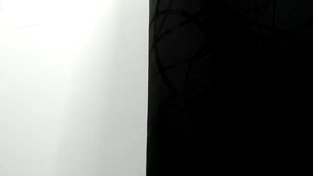 Kitten Hot  online show from 01.16.26