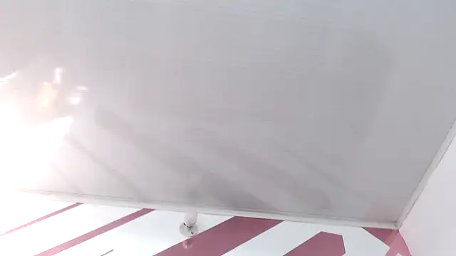 Kitten Hot  online show from 02.09.26