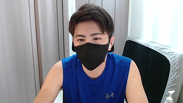 Snapshot of ryota_kkk chatting on 01.06.25 ryota kkk online show from 01.06.25