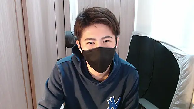 Snapshot of ryota_kkk chatting on 03.04.25 ryota kkk online show from 03.04.25