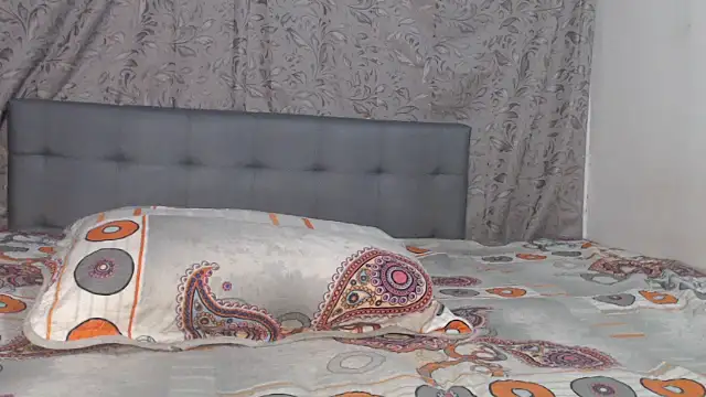 Soe Lara online show from 03.20.26